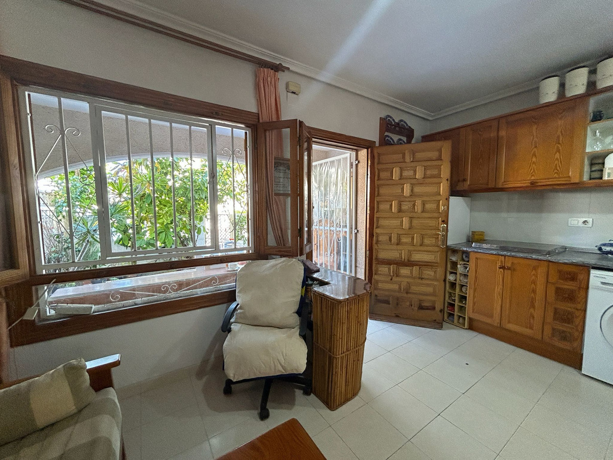 Se vende Adosada de 1 dormitorios en Costa Blanca, Alicante, España