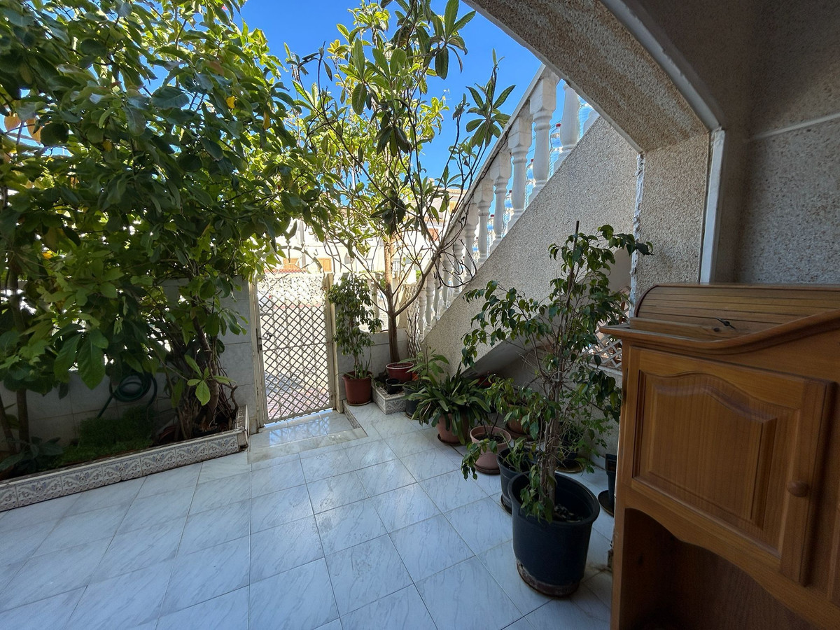 Se vende Adosada de 1 dormitorios en Costa Blanca, Alicante, España