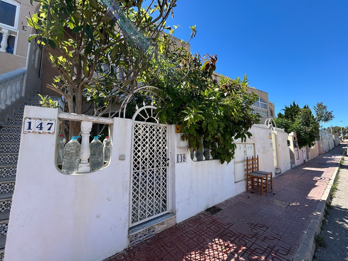 Se vende Adosada de 1 dormitorios en Costa Blanca, Alicante, España