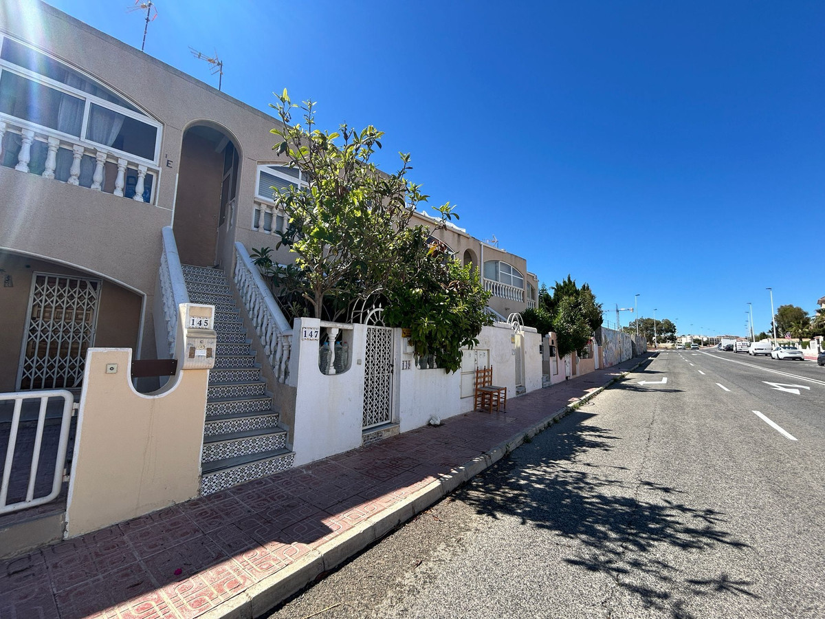 Se vende Adosada de 1 dormitorios en Costa Blanca, Alicante, España