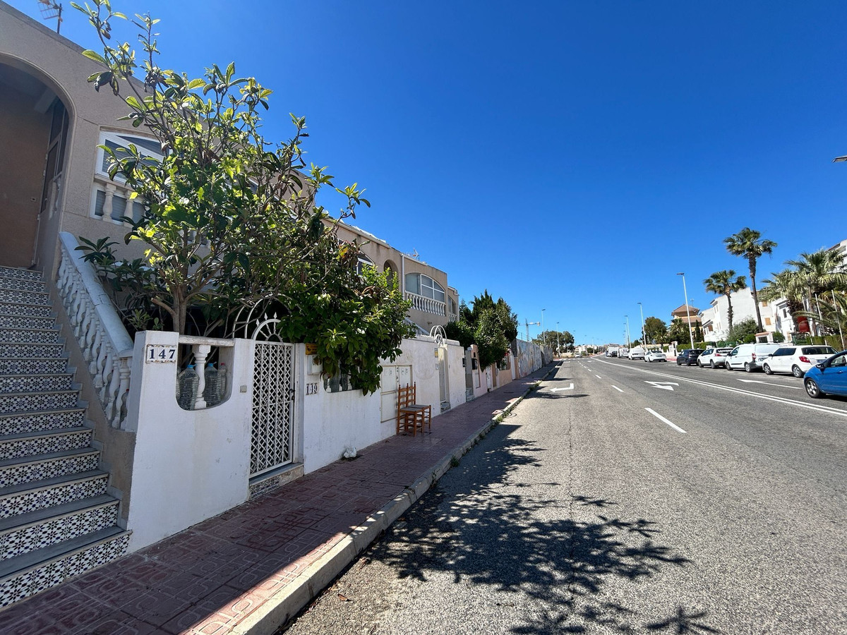 Se vende Adosada de 1 dormitorios en Costa Blanca, Alicante, España