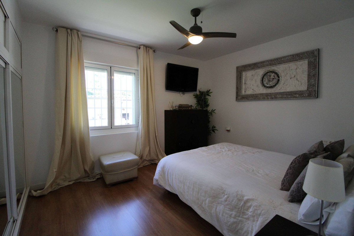 Se vende Villa - Chalet de 2 dormitorios en Costa Blanca, Alicante, España