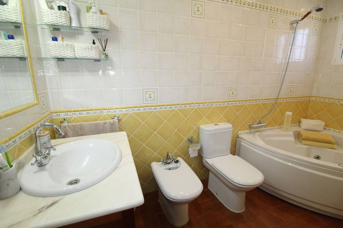 Se vende Villa - Chalet de 2 dormitorios en Costa Blanca, Alicante, España