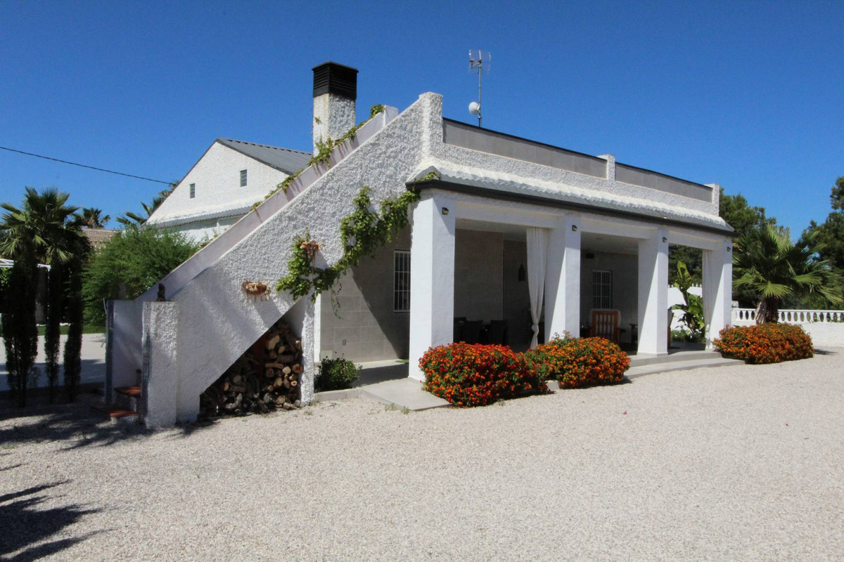 Se vende Villa - Chalet de 2 dormitorios en Costa Blanca, Alicante, España