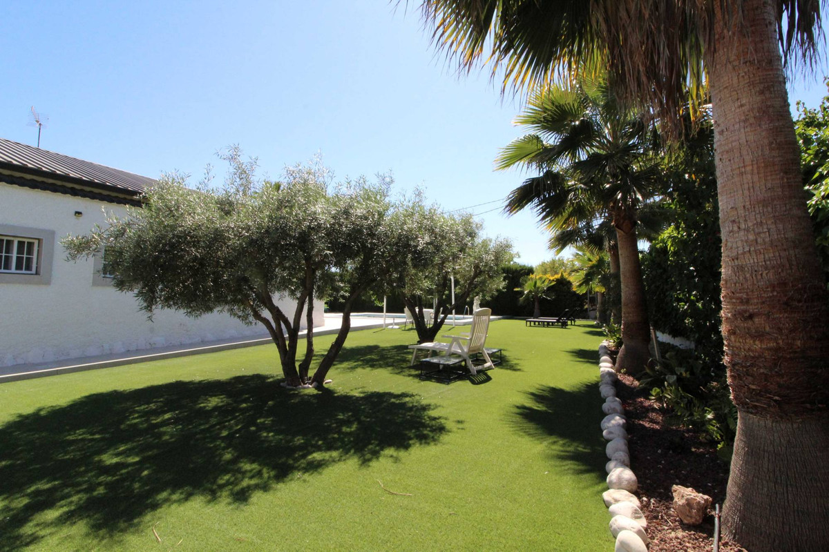 Se vende Villa - Chalet de 2 dormitorios en Costa Blanca, Alicante, España