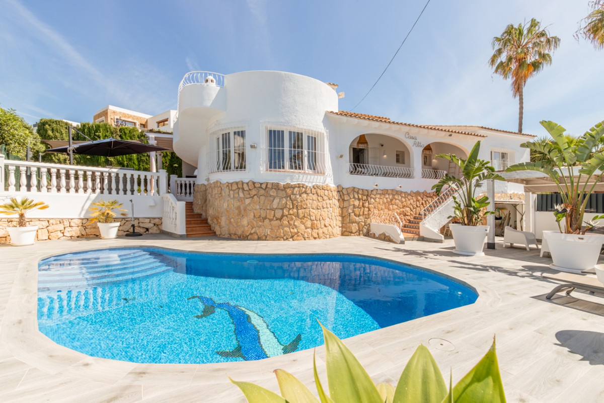 4 Bed Townhouse for sale in Moraira Costa Blanca, Alicante, Spain