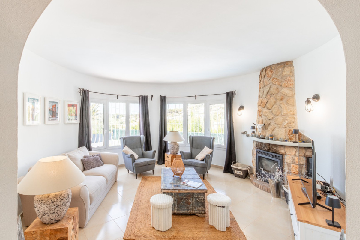 4 Bed Townhouse for sale in Moraira Costa Blanca, Alicante, Spain