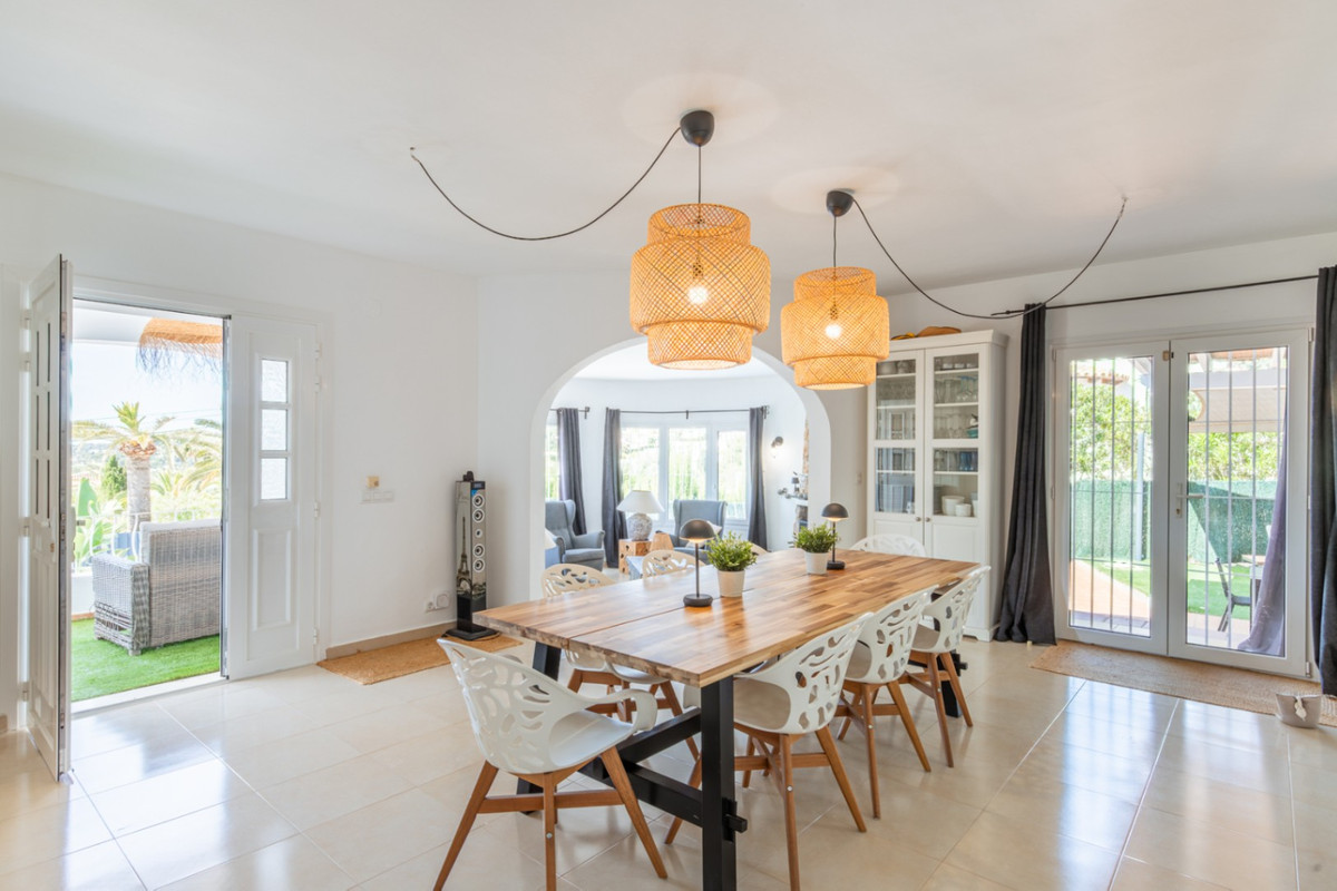 4 Bed Townhouse for sale in Moraira Costa Blanca, Alicante, Spain
