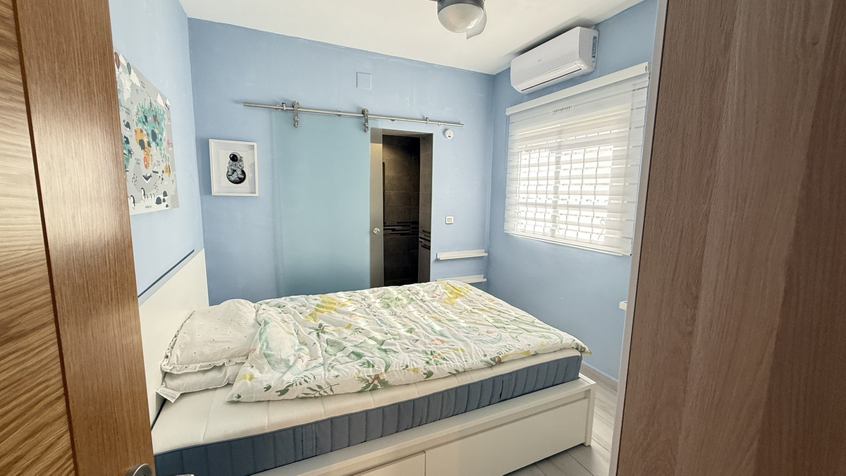 Se vende Villa - Chalet de 2 dormitorios en Costa Blanca, Alicante, España