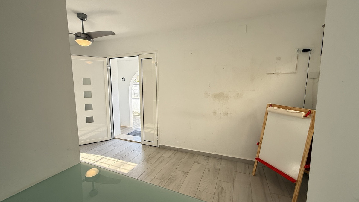 Se vende Villa - Chalet de 2 dormitorios en Costa Blanca, Alicante, España