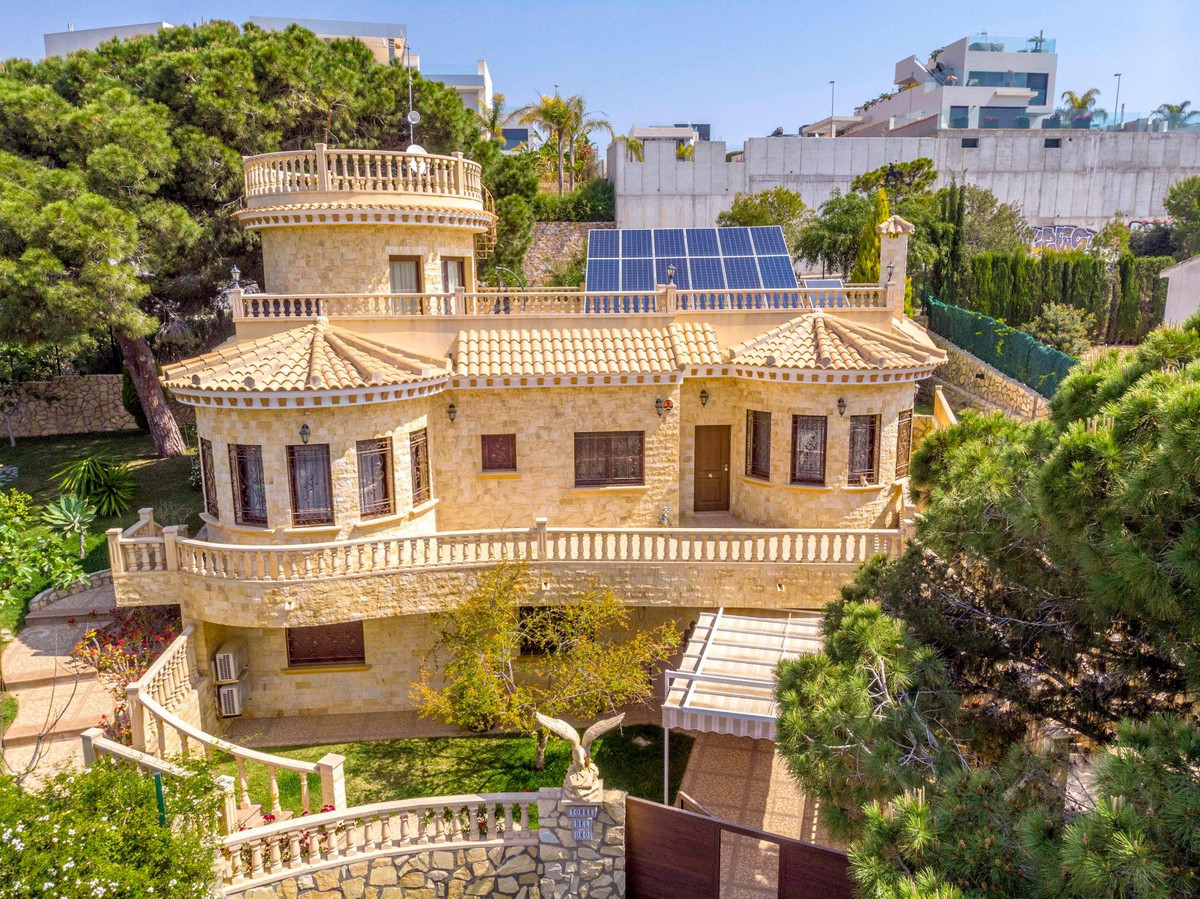 4 Bed Townhouse for sale in Campoamor Costa Blanca, Alicante, Spain