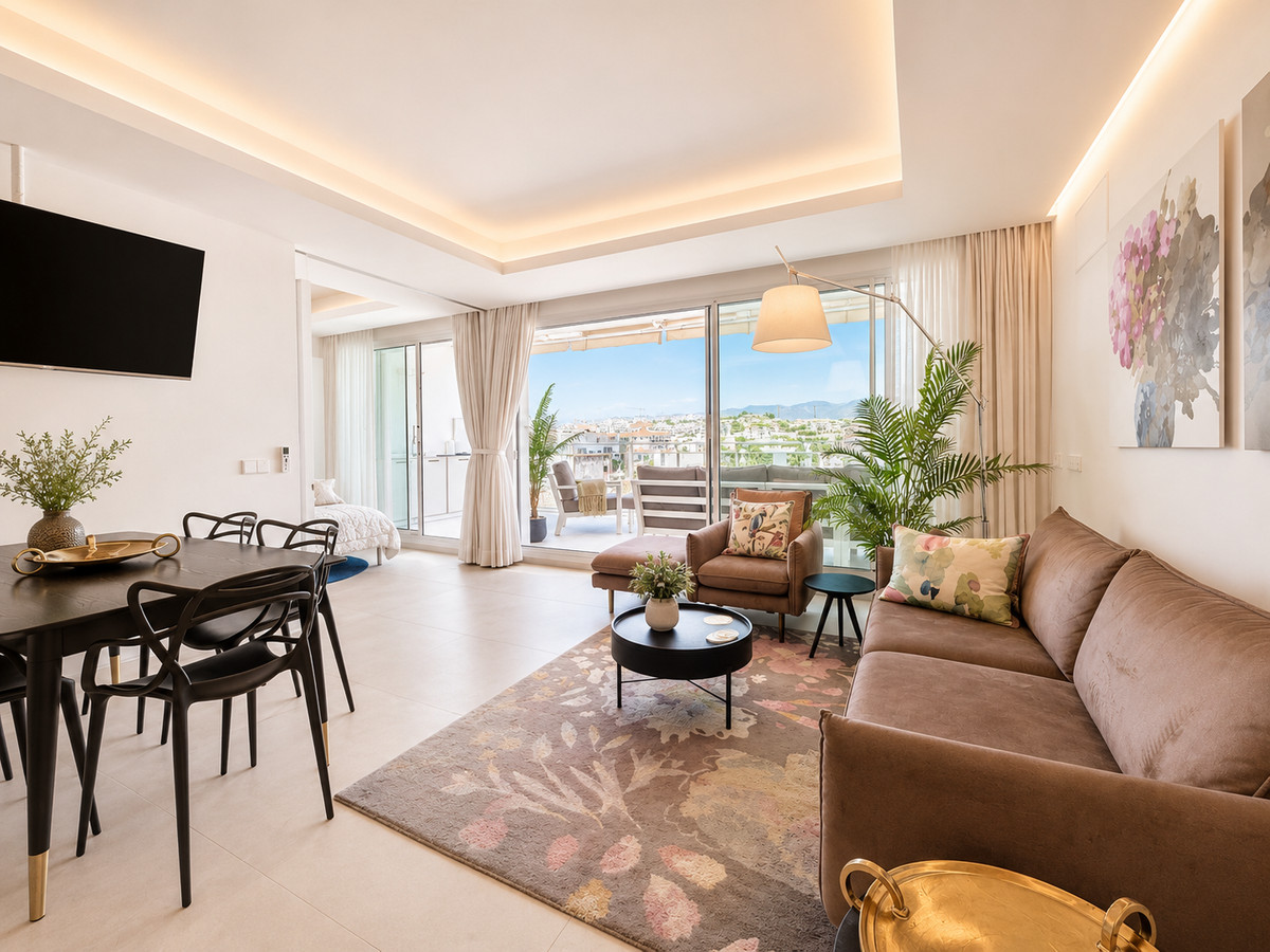 2 Bed Apartment for sale in Estepona Costa Del Sol, Málaga, Spain