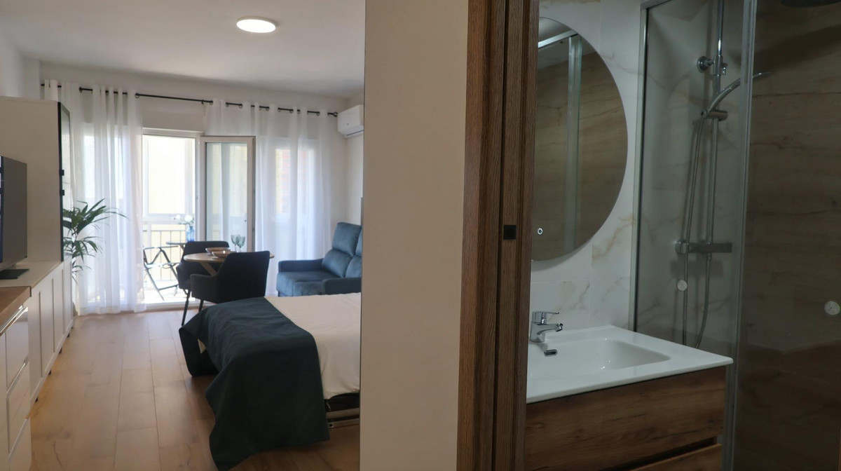 Se vende Estudio Planta Media  en Costa Del Sol, Málaga, España