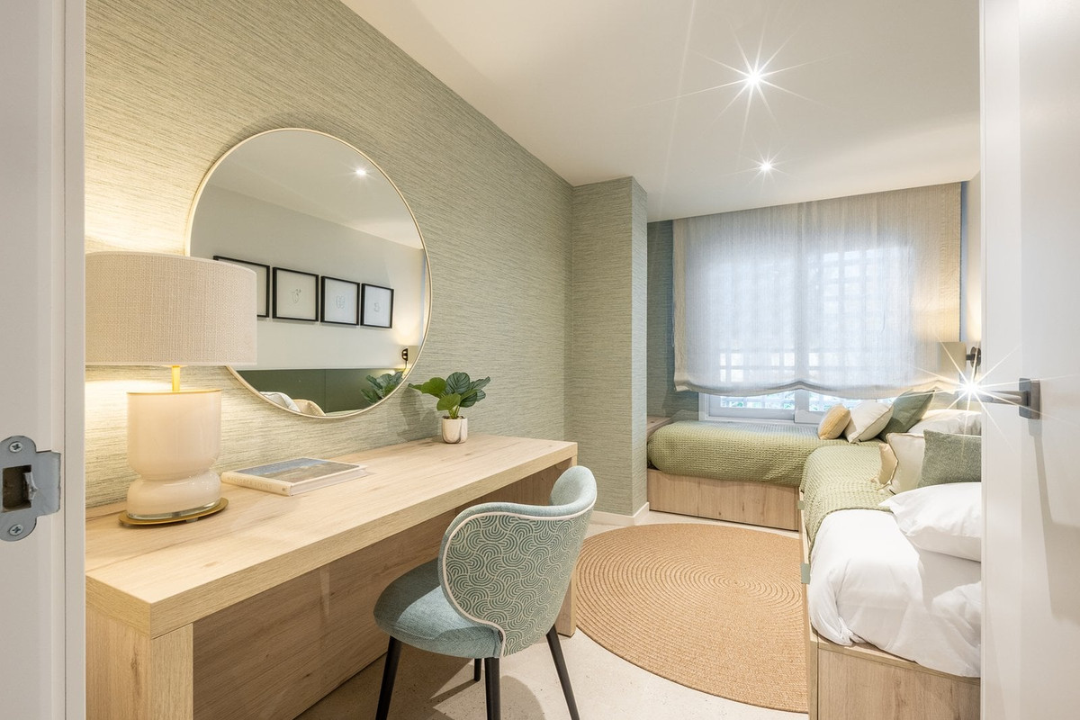 4 Bed Apartment for sale in Marbella Costa Del Sol, Málaga, Spain