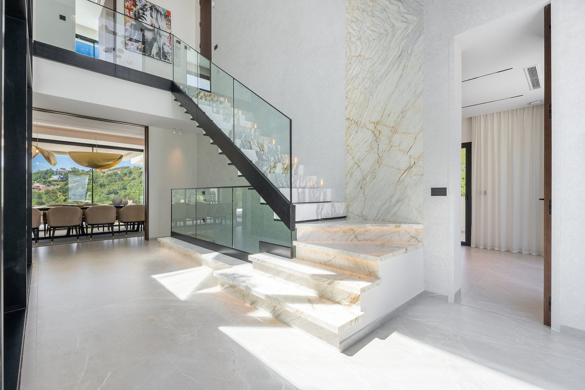 Se vende Villa - Chalet de 8 dormitorios en Costa Del Sol, Málaga, España