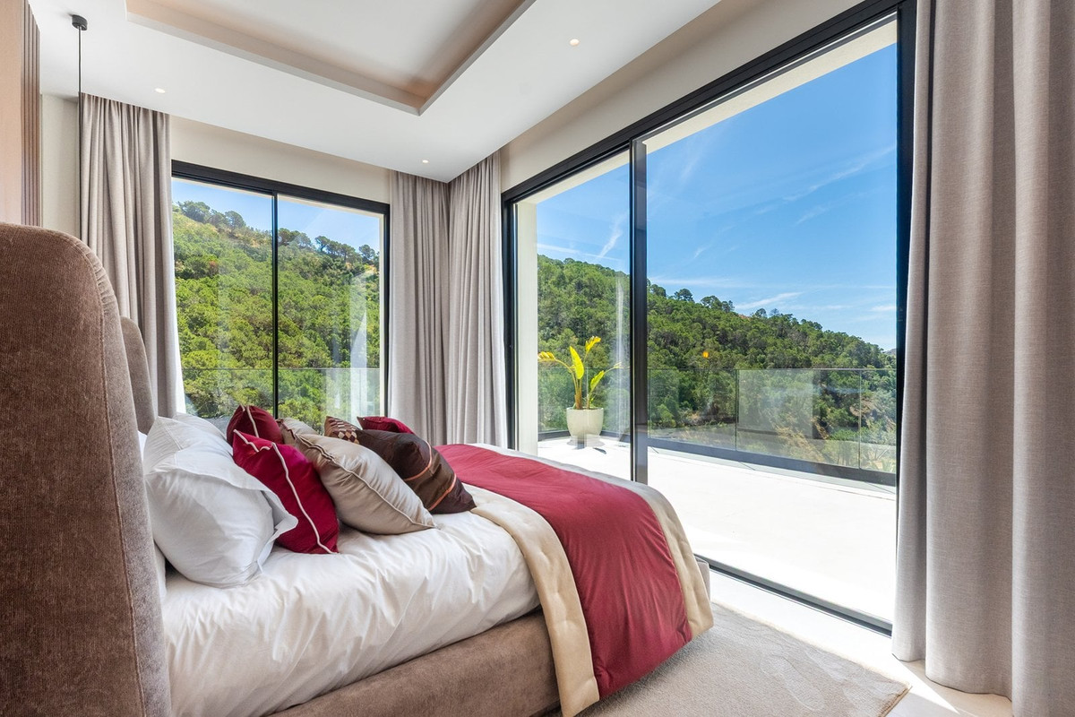 Se vende Villa - Chalet de 8 dormitorios en Costa Del Sol, Málaga, España