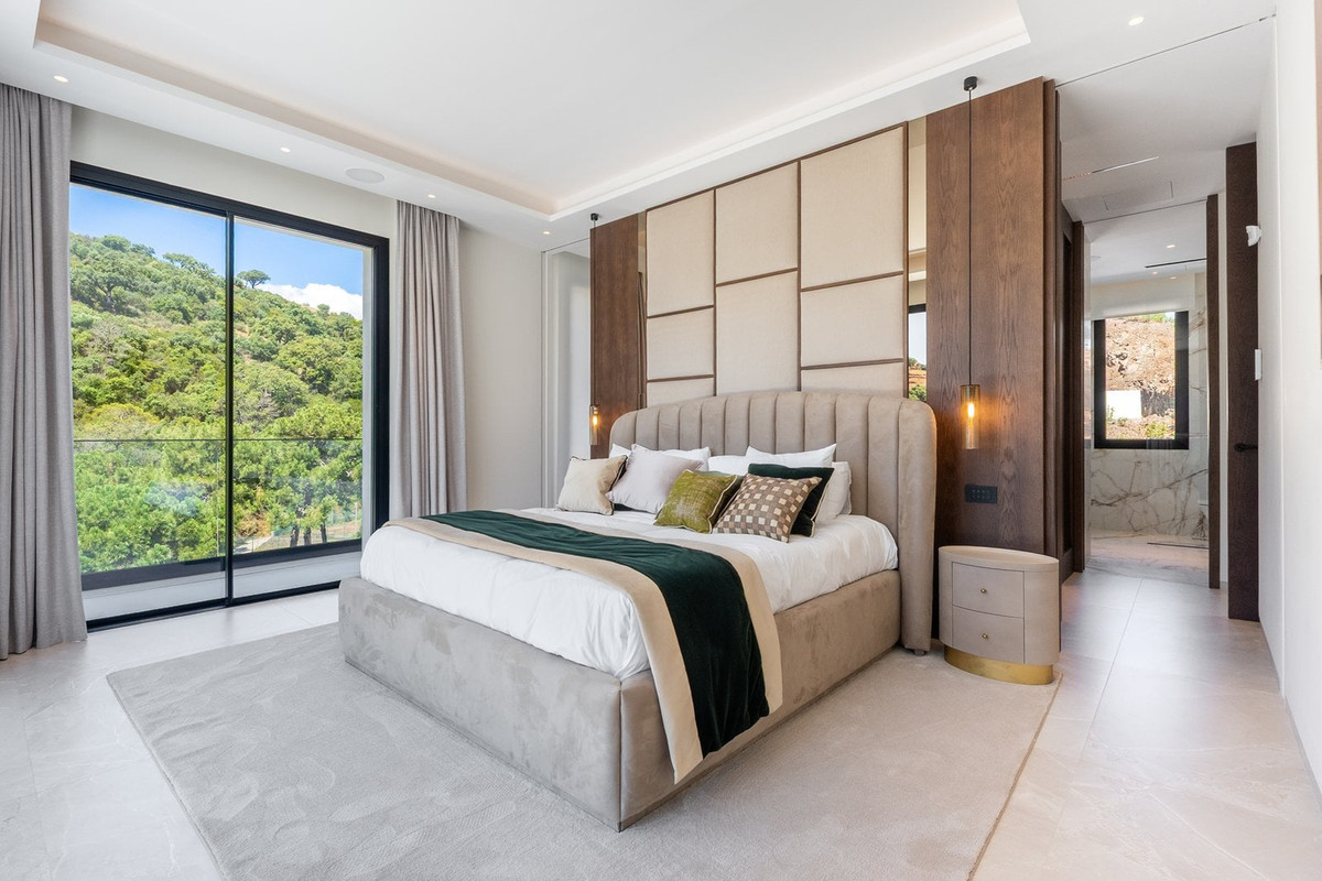 Se vende Villa - Chalet de 8 dormitorios en Costa Del Sol, Málaga, España