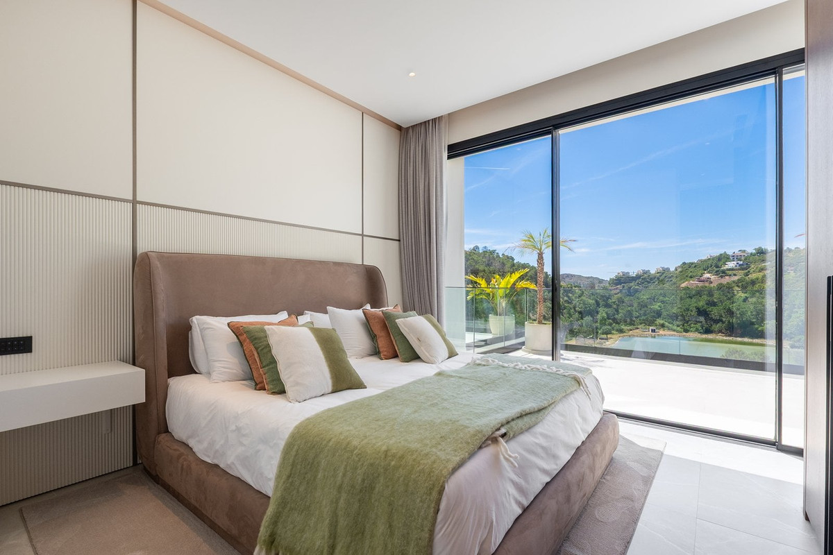 Se vende Villa - Chalet de 8 dormitorios en Costa Del Sol, Málaga, España