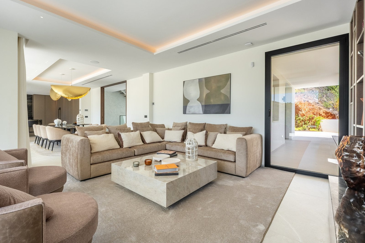 Se vende Villa - Chalet de 8 dormitorios en Costa Del Sol, Málaga, España