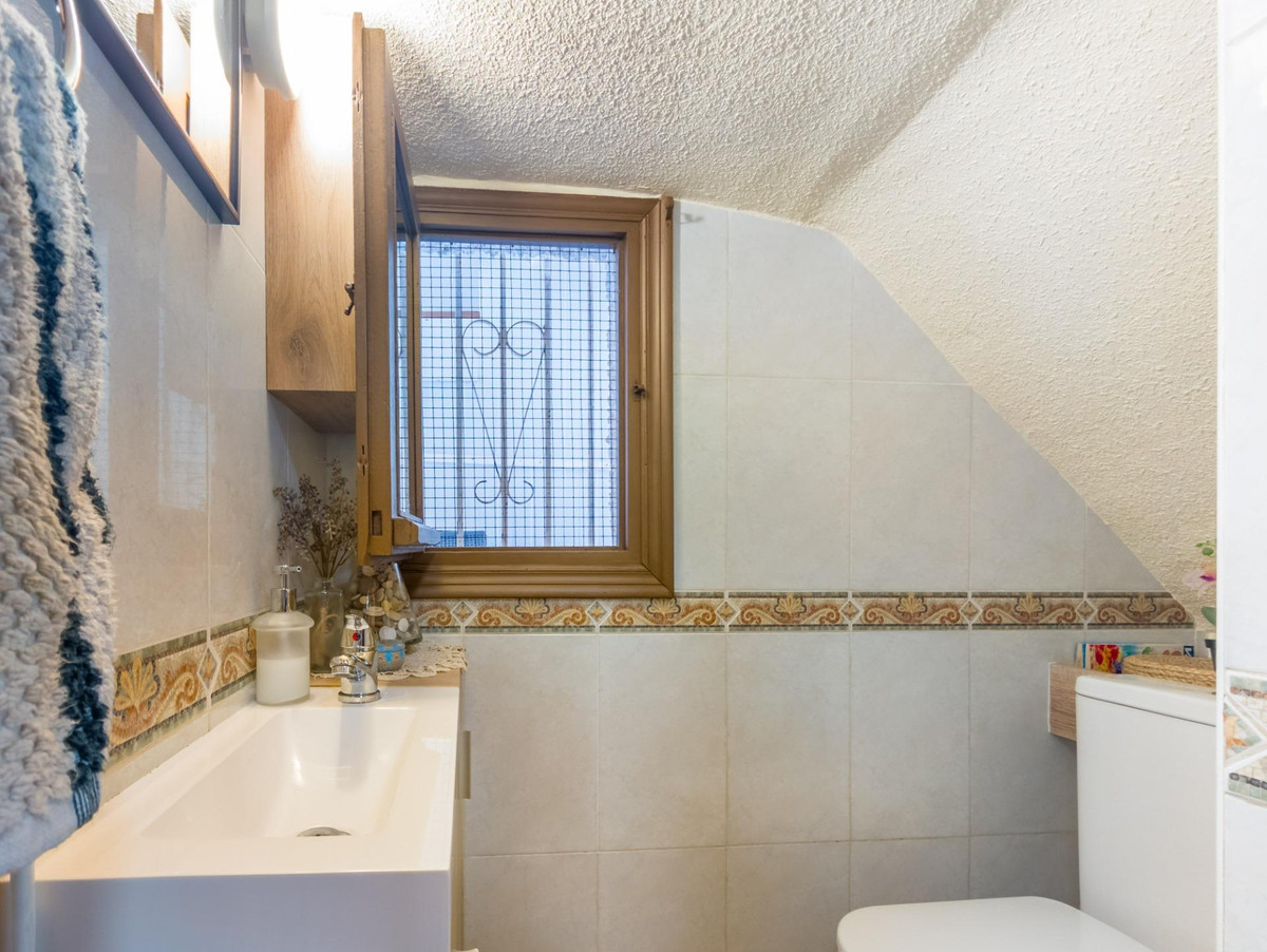 Se vende Adosada de 3 dormitorios en Costa Blanca, Alicante, España