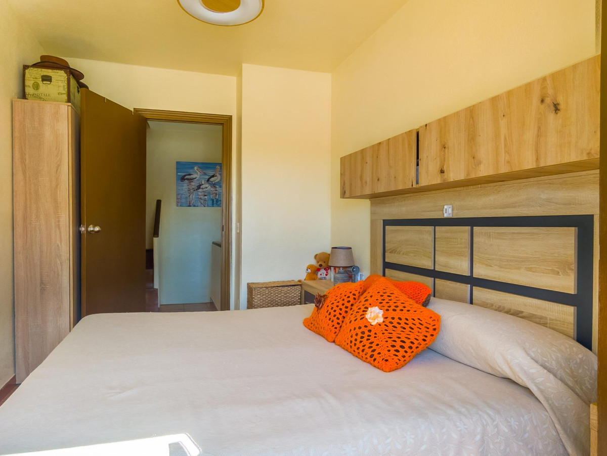 Se vende Adosada de 3 dormitorios en Costa Blanca, Alicante, España