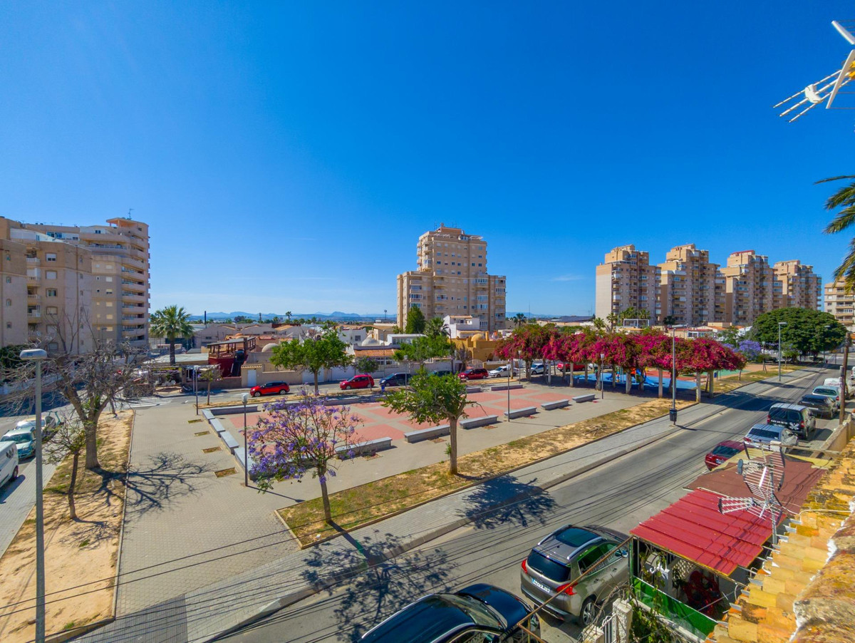 Se vende Adosada de 3 dormitorios en Costa Blanca, Alicante, España