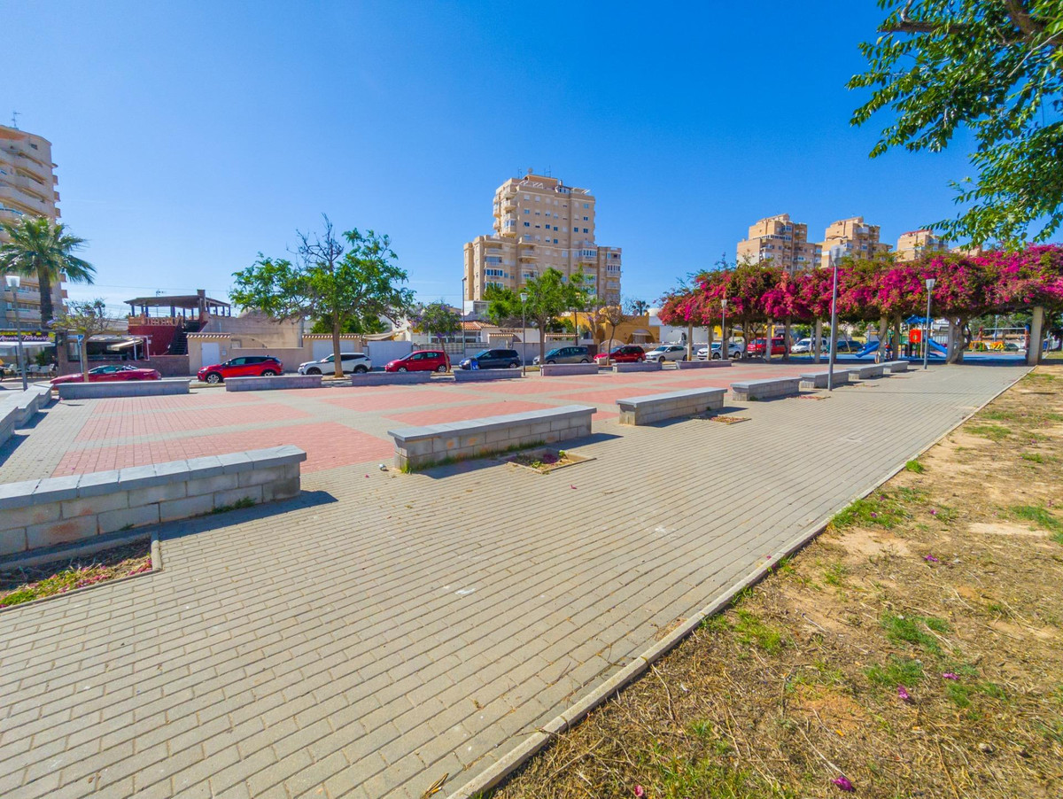 Se vende Adosada de 3 dormitorios en Costa Blanca, Alicante, España