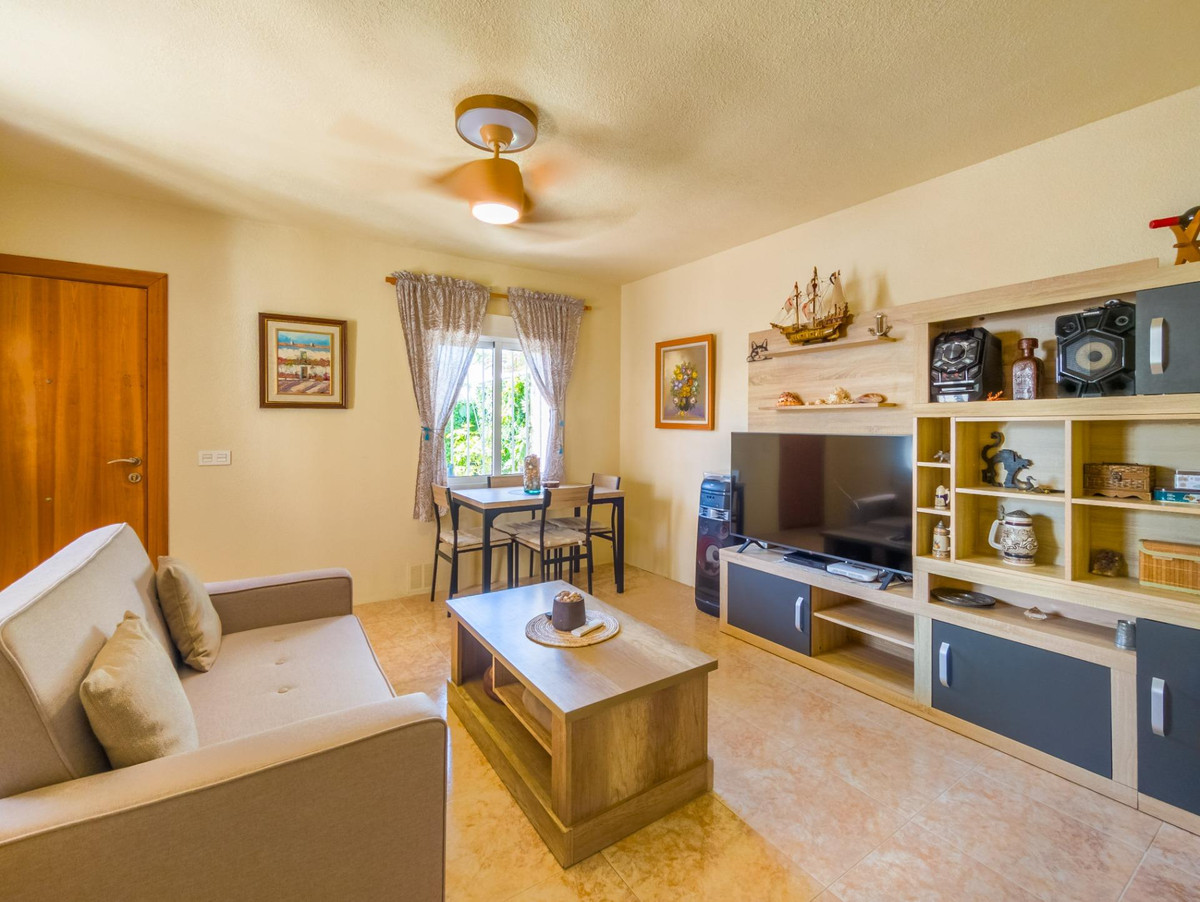 Se vende Adosada de 3 dormitorios en Costa Blanca, Alicante, España