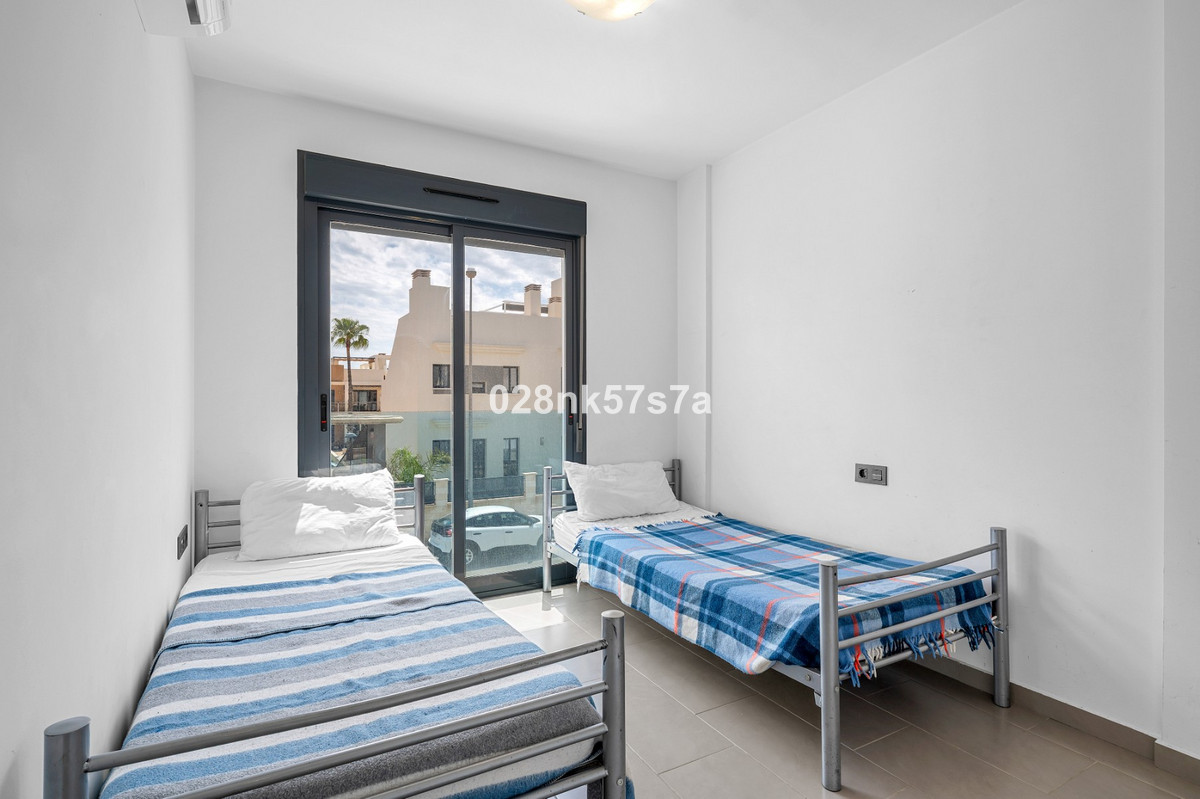 Se vende Apartamento Planta Baja de 2 dormitorios en Costa Blanca, Alicante, España