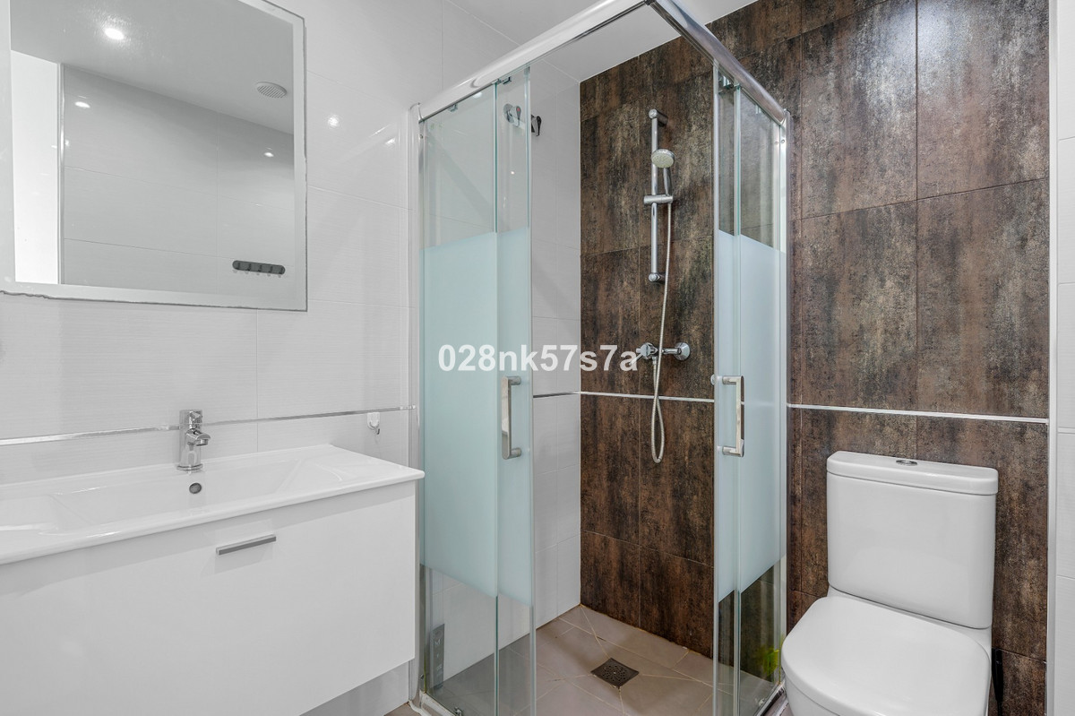 Se vende Apartamento Planta Baja de 2 dormitorios en Costa Blanca, Alicante, España