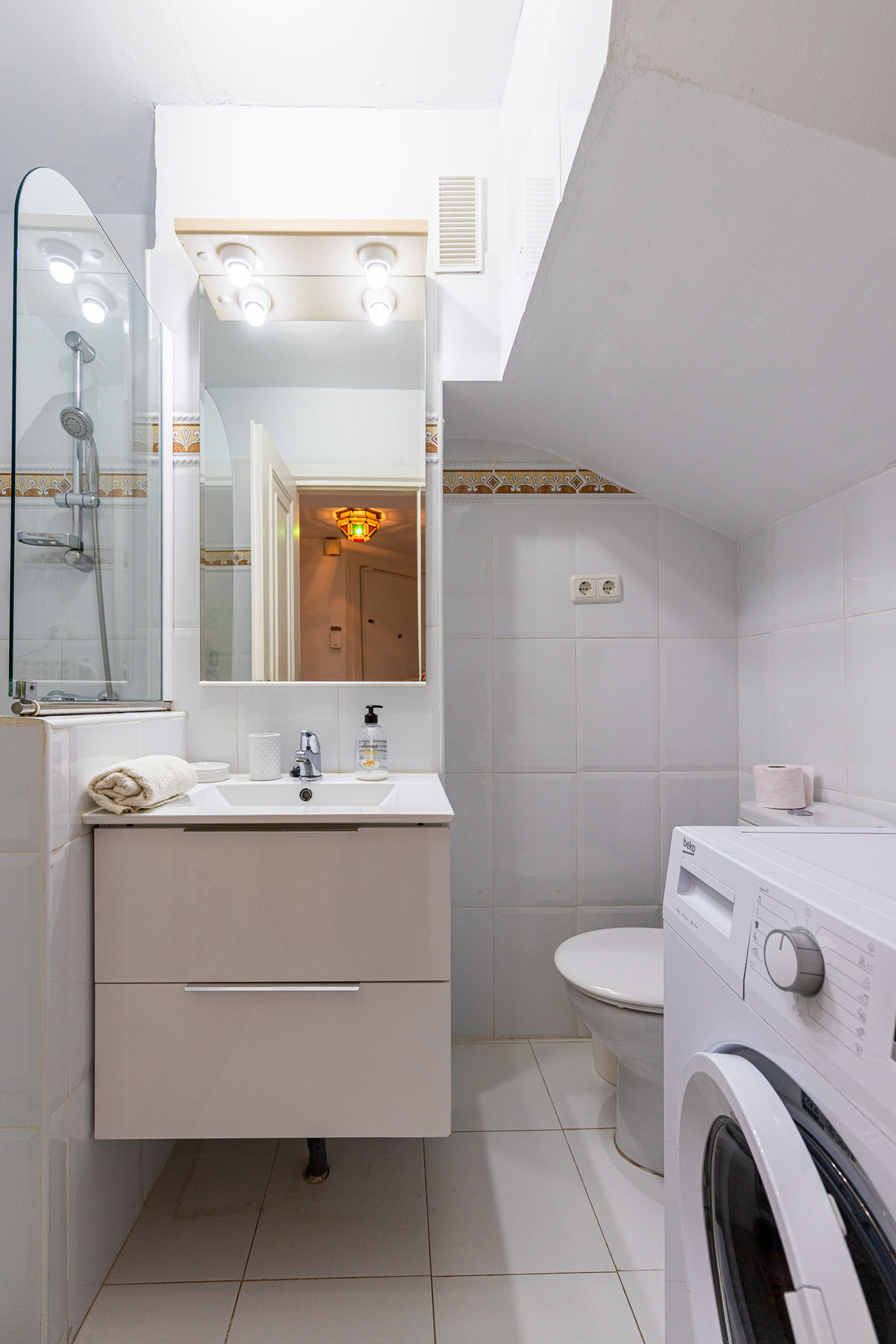2 Bed Apartment for sale in Calahonda Costa Del Sol, Málaga, Spain