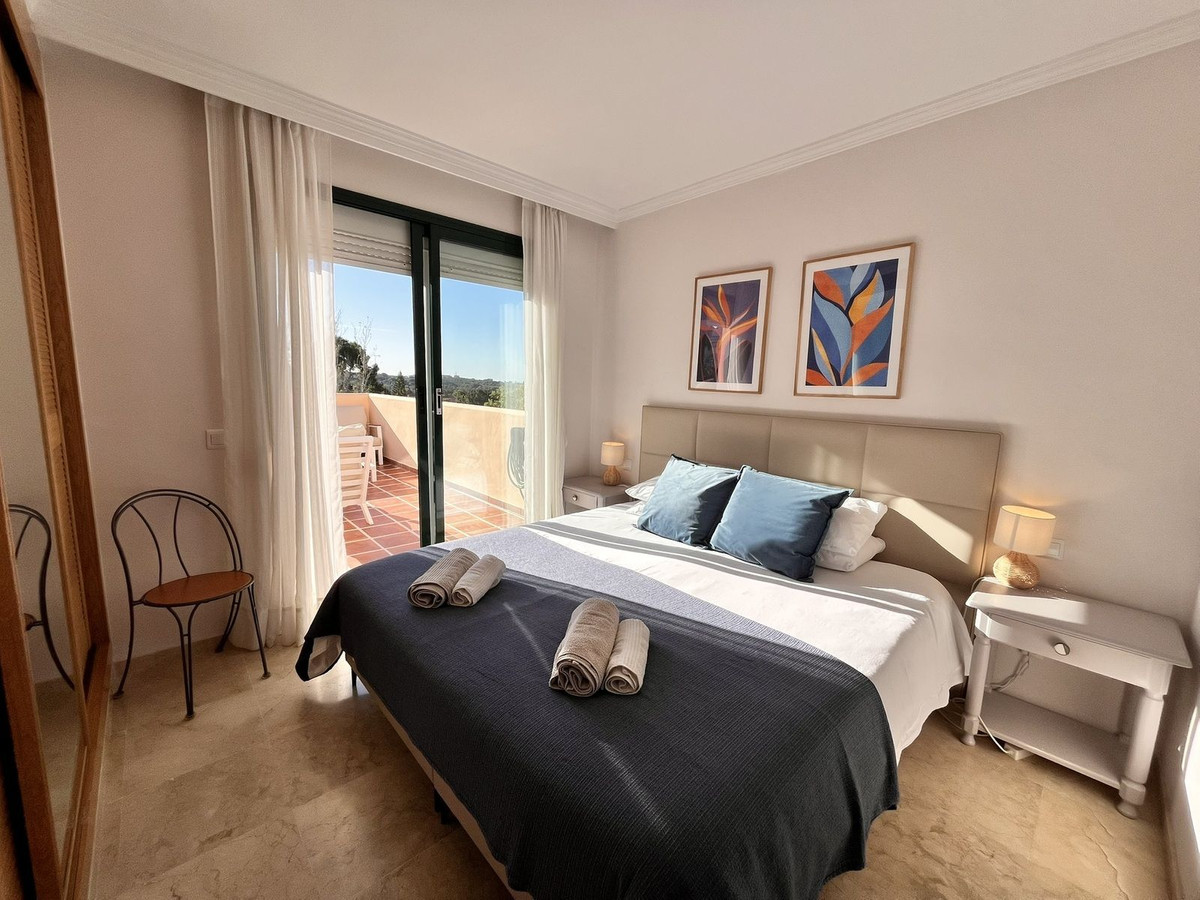 3 Bed Apartment for sale in Marbella Costa Del Sol, Málaga, Spain
