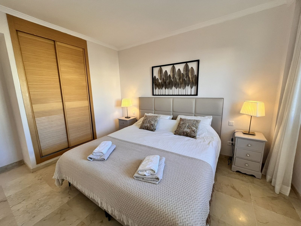 3 Bed Apartment for sale in Marbella Costa Del Sol, Málaga, Spain