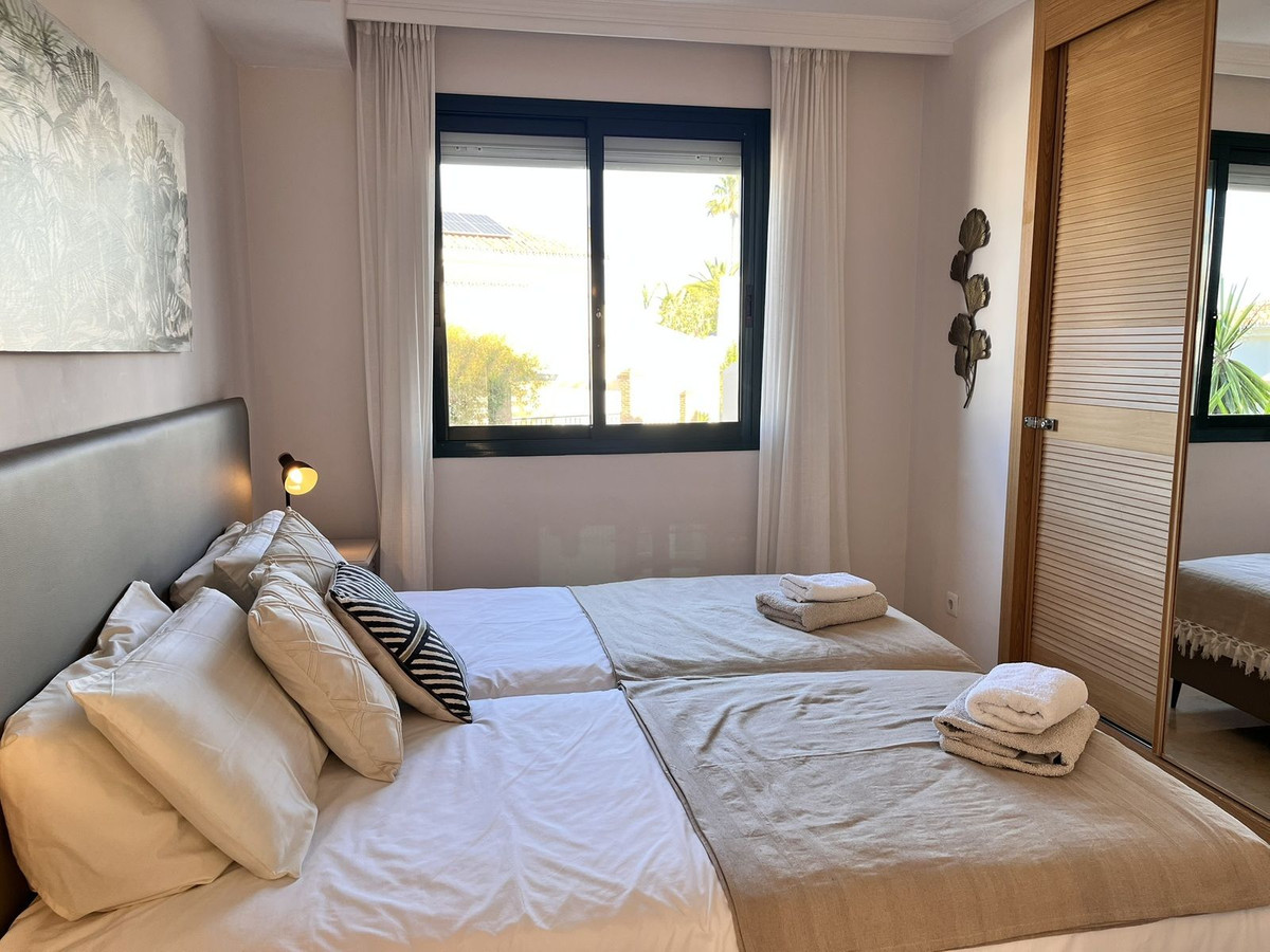 3 Bed Apartment for sale in Marbella Costa Del Sol, Málaga, Spain