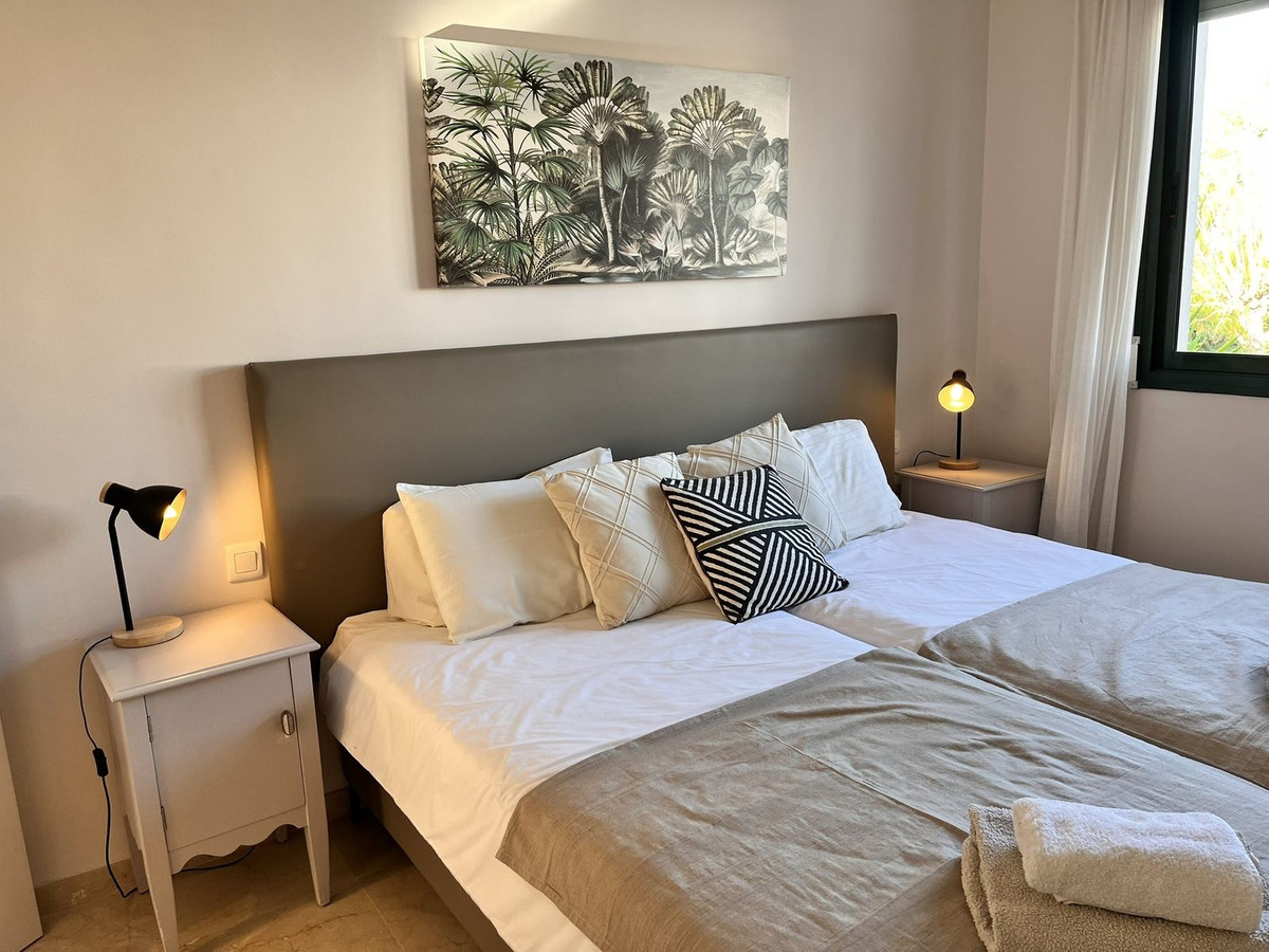 3 Bed Apartment for sale in Marbella Costa Del Sol, Málaga, Spain