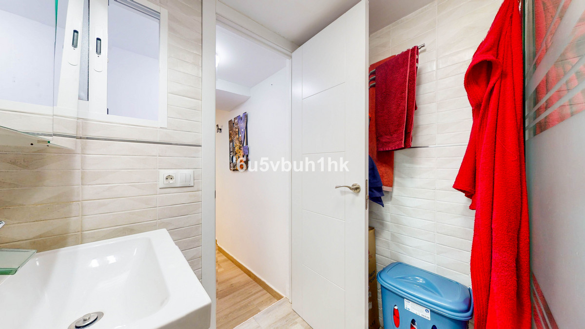 Se vende Adosada de 1 dormitorios en Costa Del Sol, Málaga, España