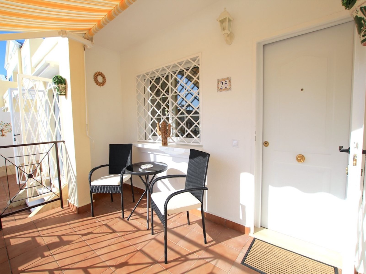 Se vende Pareada de 3 dormitorios en Costa Blanca, Alicante, España