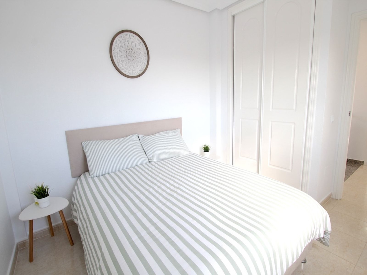Se vende Pareada de 3 dormitorios en Costa Blanca, Alicante, España