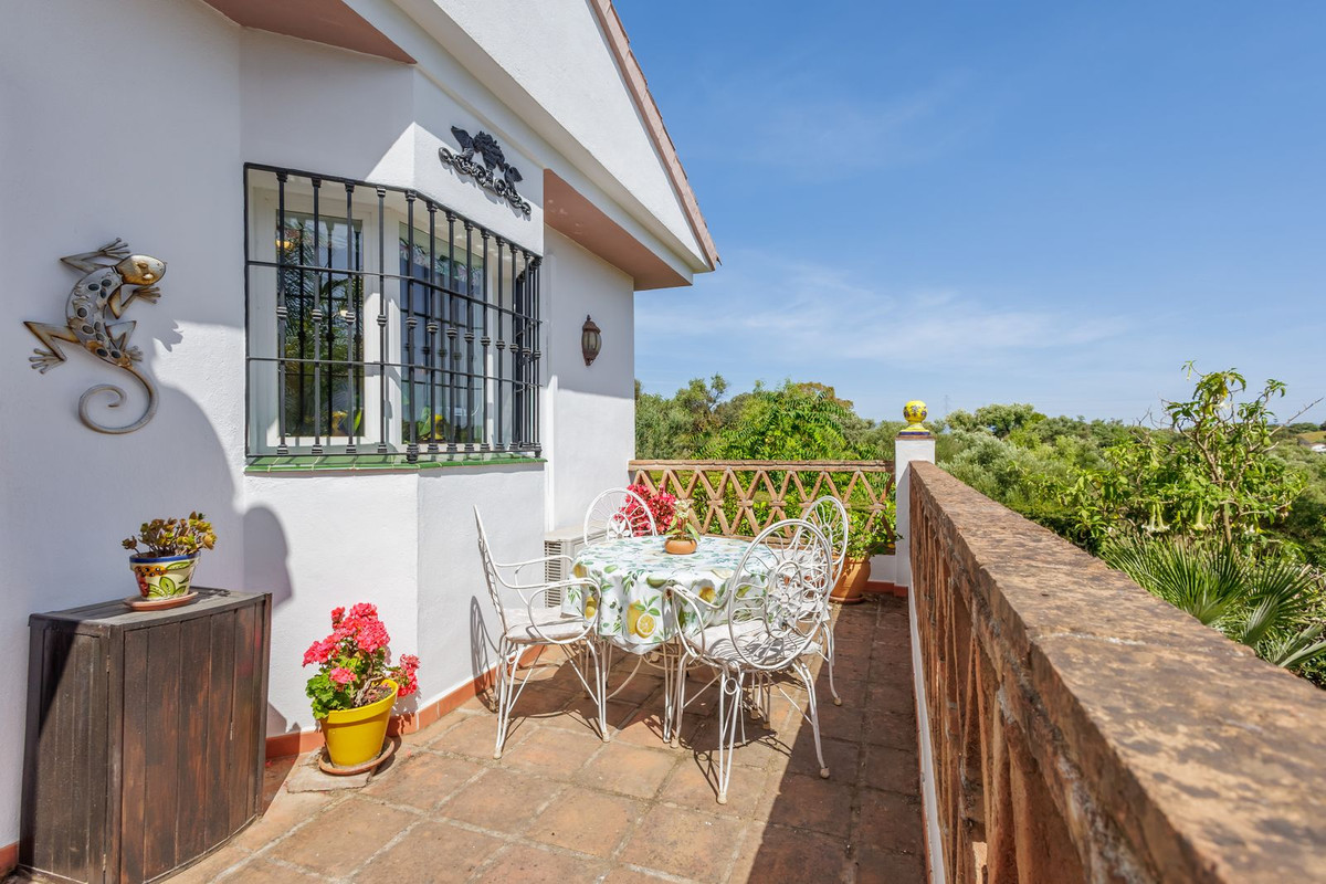 4 Bed Townhouse for sale in Coín Costa Del Sol, Málaga, Spain
