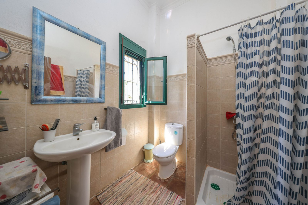 3 Bed Townhouse for sale in Monda Costa Del Sol, Málaga, Spain