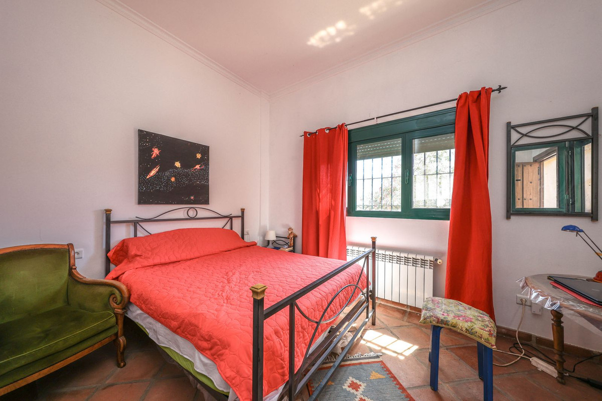 3 Bed Townhouse for sale in Monda Costa Del Sol, Málaga, Spain