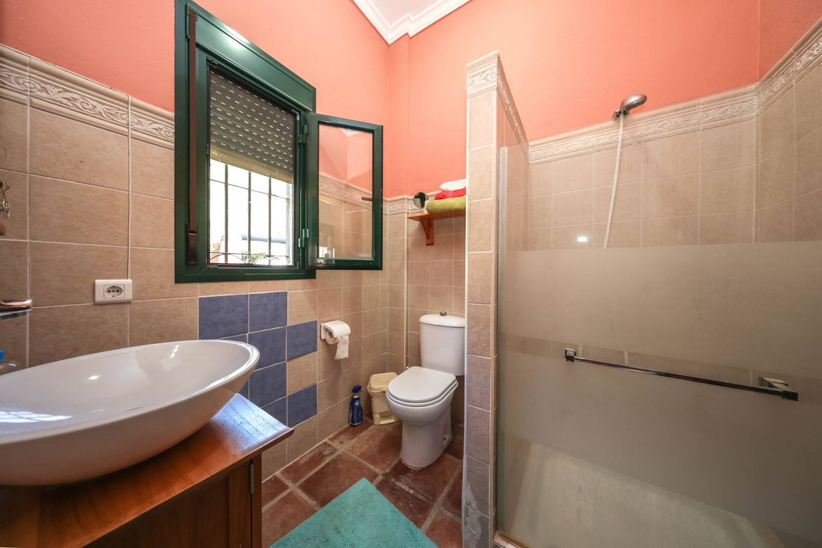 3 Bed Townhouse for sale in Monda Costa Del Sol, Málaga, Spain