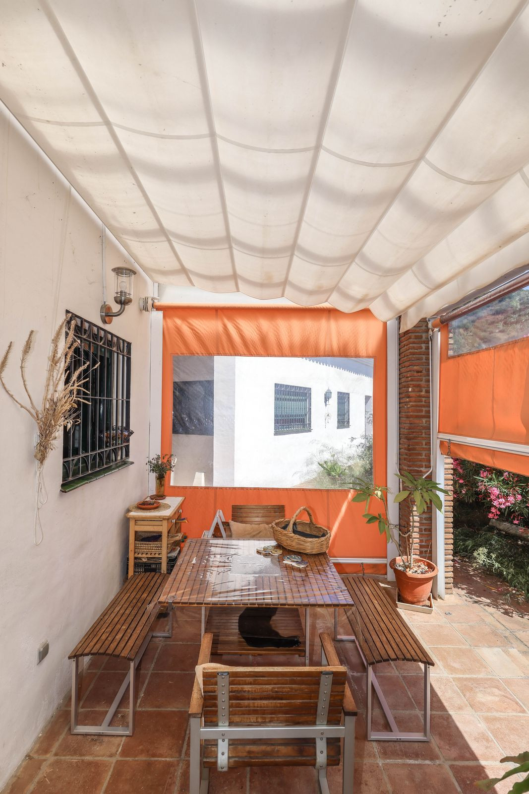 3 Bed Townhouse for sale in Monda Costa Del Sol, Málaga, Spain