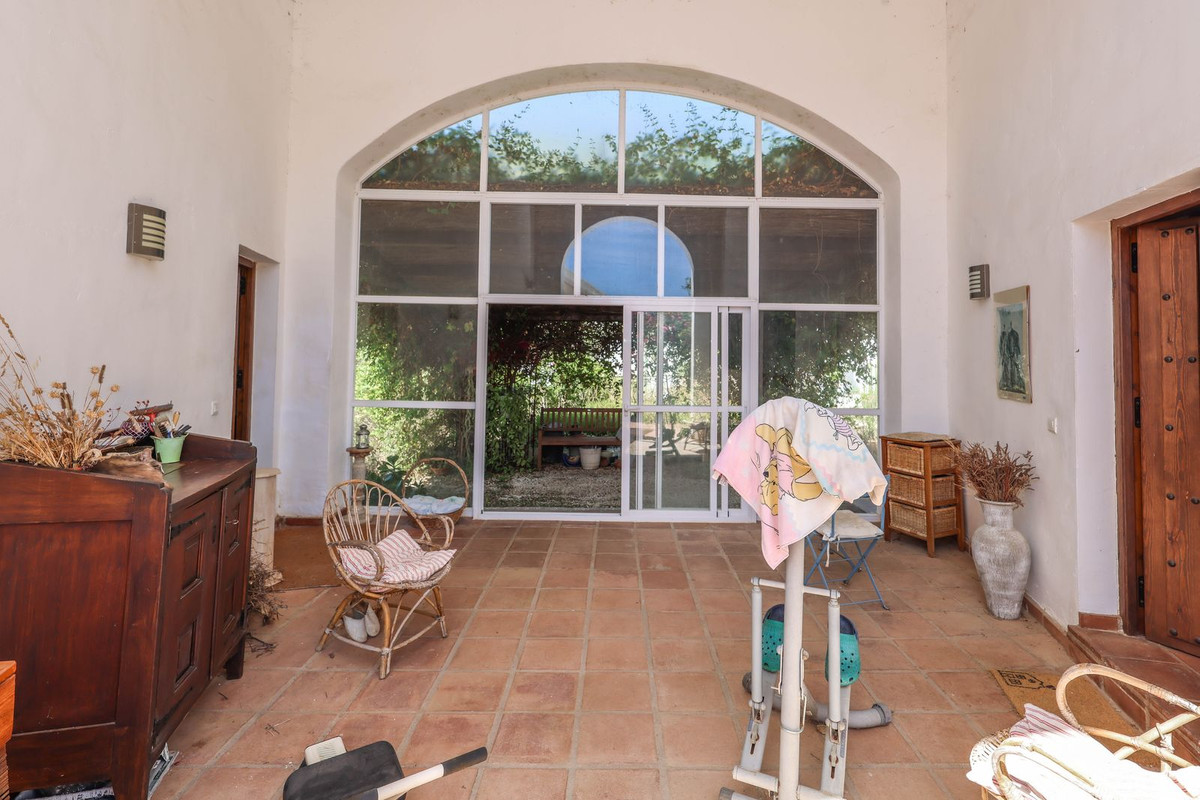 3 Bed Townhouse for sale in Monda Costa Del Sol, Málaga, Spain