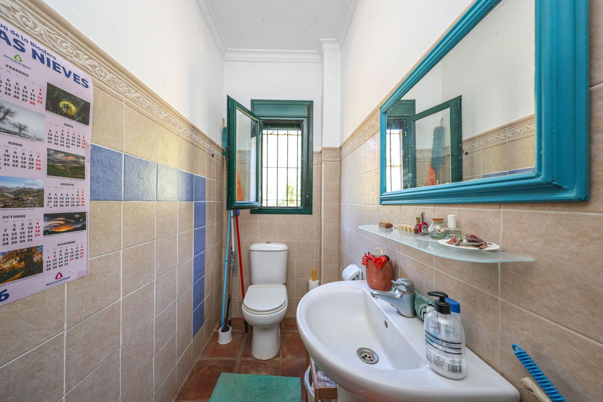 3 Bed Townhouse for sale in Monda Costa Del Sol, Málaga, Spain