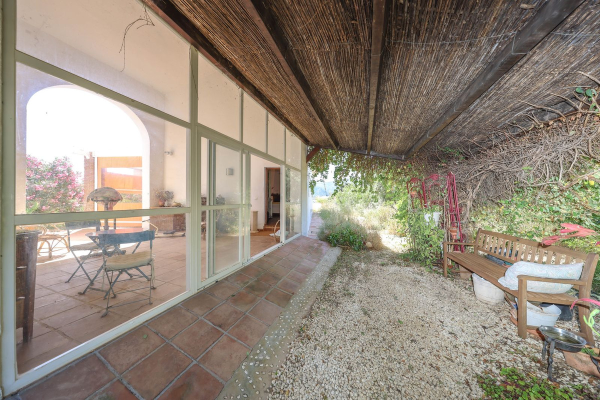 3 Bed Townhouse for sale in Monda Costa Del Sol, Málaga, Spain