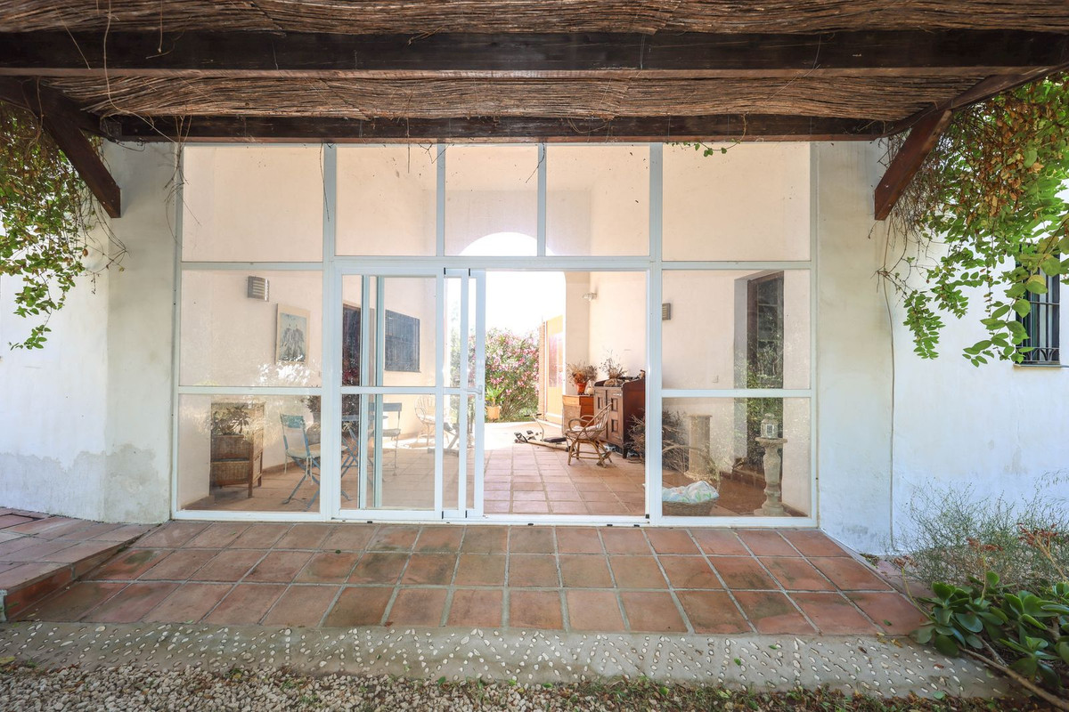 3 Bed Townhouse for sale in Monda Costa Del Sol, Málaga, Spain