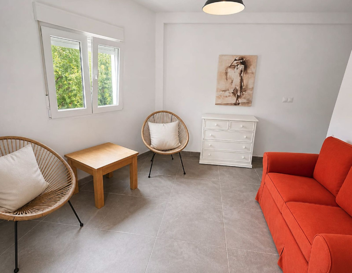 Se vende Apartamento Planta Media de 2 dormitorios en Costa Del Sol, Málaga, España