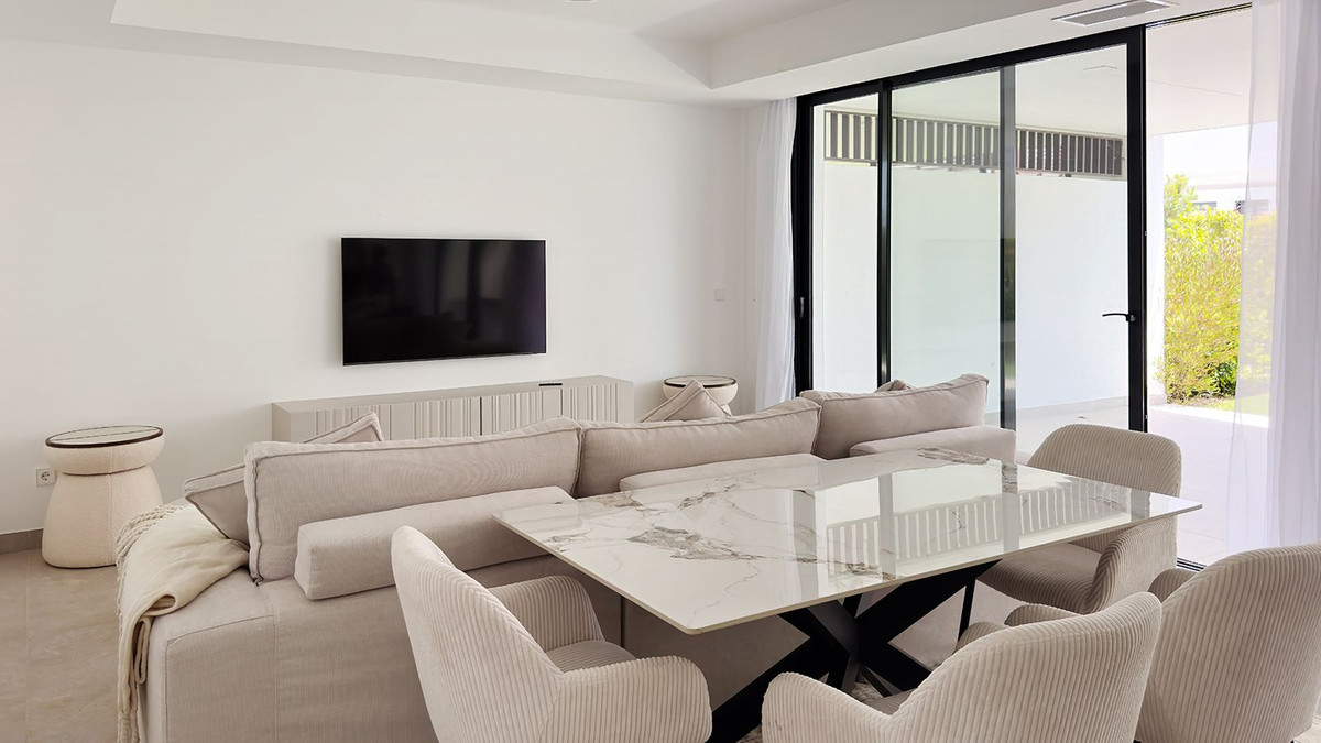2 Bed Apartment for sale in Cancelada Costa Del Sol, Málaga, Spain