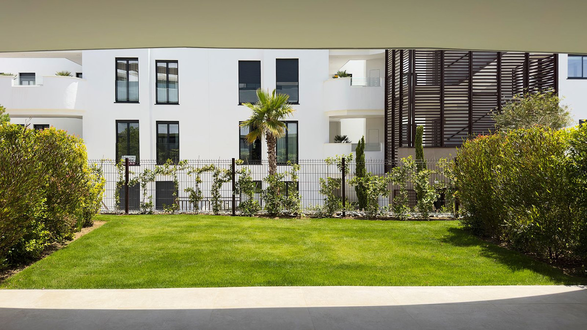 2 Bed Apartment for sale in Cancelada Costa Del Sol, Málaga, Spain